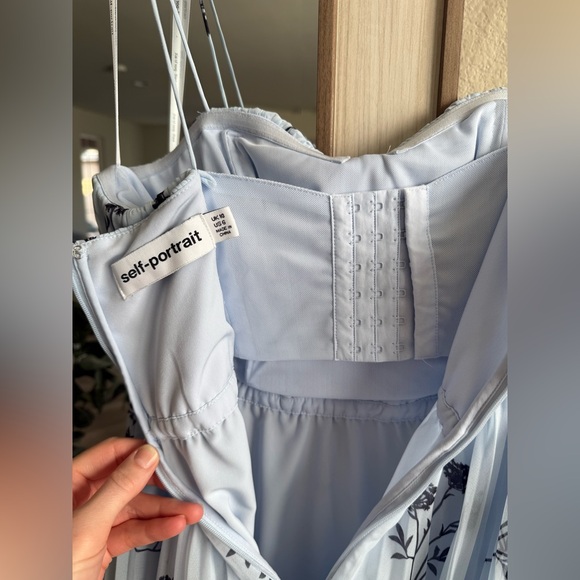 Self-Portrait tiered floral midi dress - Picture 6 of 7